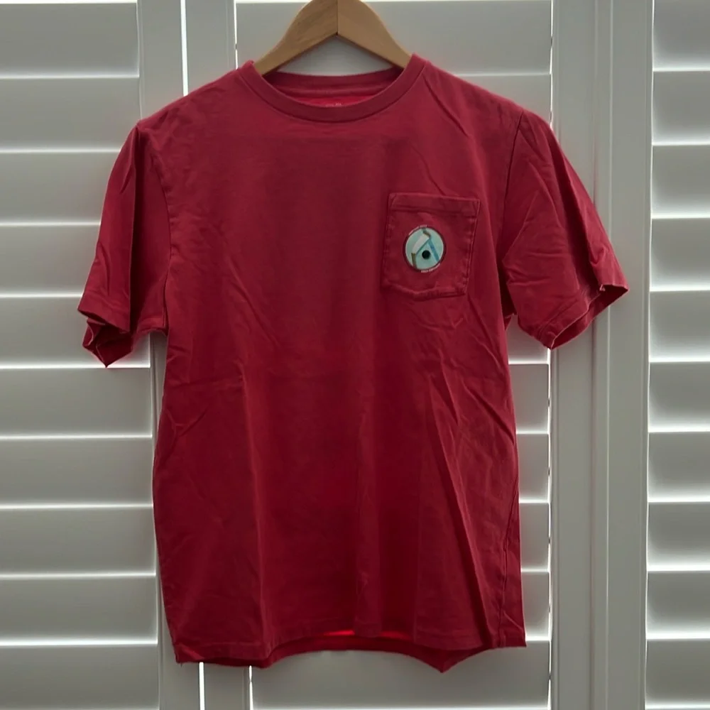 Youth XL Vineyard Vines Hockey Tee - Picture 2 of 5